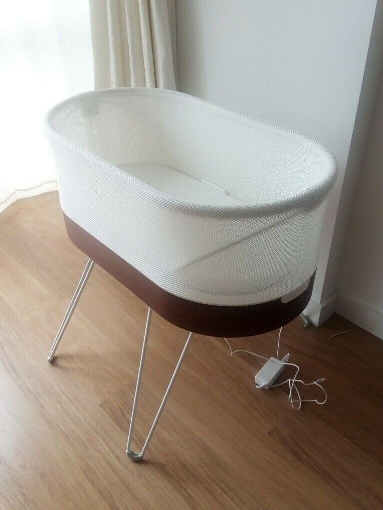 snoo smart baby sleeper